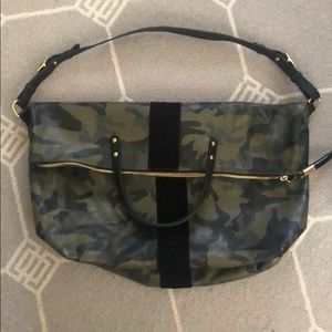 Kempton&Co Camo Foldover Tote